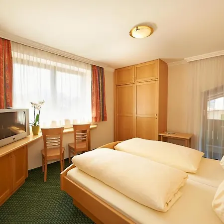 Guest house Ebnerwirt 3*